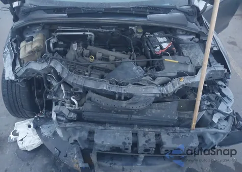 2014 Ford Focus Se from USA, damaged, VIN 1FADP3K21EL453326